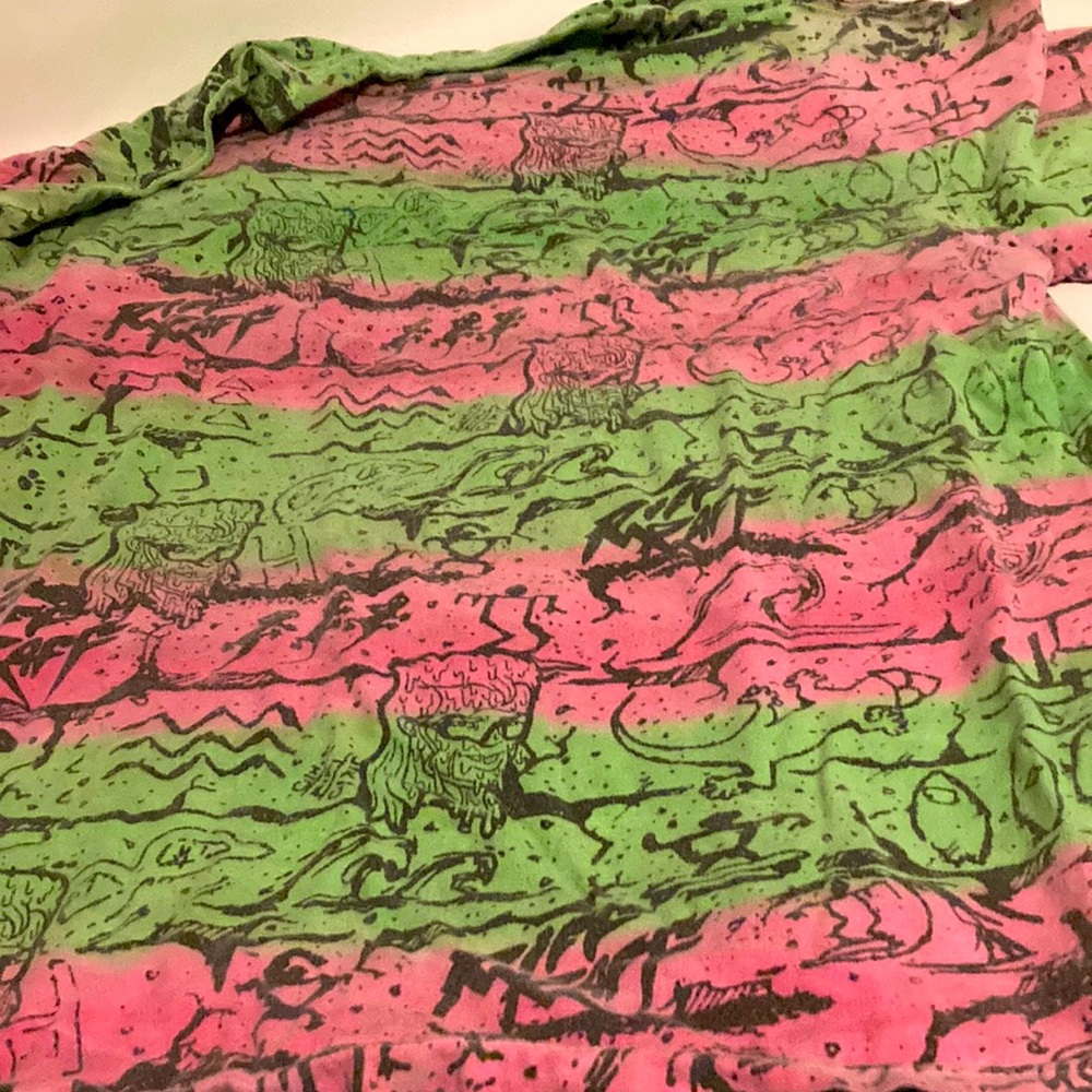Riff Raff Gecko brand tee